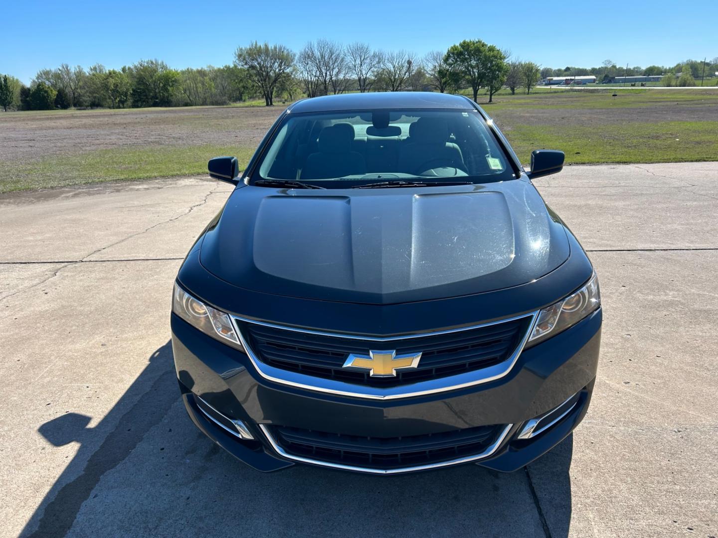 2015 Charcole /GRAY Chevrolet Impala LS (2G11Y5SN6F9) with an 3.6L V6 DOHC 24V CNG engine, 6A transmission, located at 17760 Hwy 62, Morris, OK, 74445, (918) 733-4887, 35.609104, -95.877060 - Photo#1